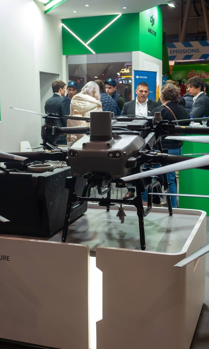 A engenharia de resgate chinesa: drones e ponte flutuante que o mundo não vê