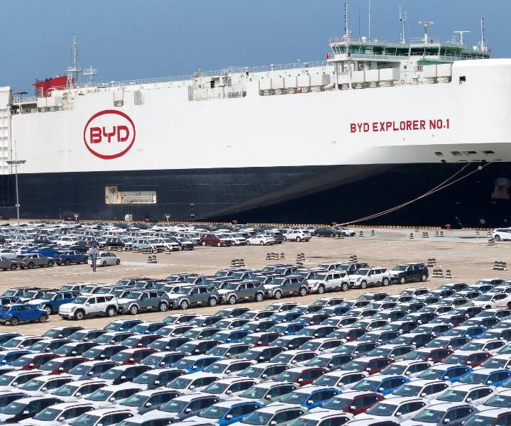 Por que o carro chinês é mais barato na Europa