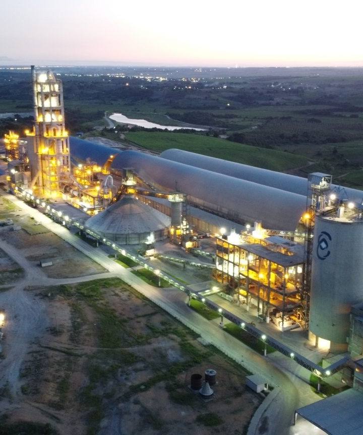 Por que a China quer fábrica de cimento no Brasil