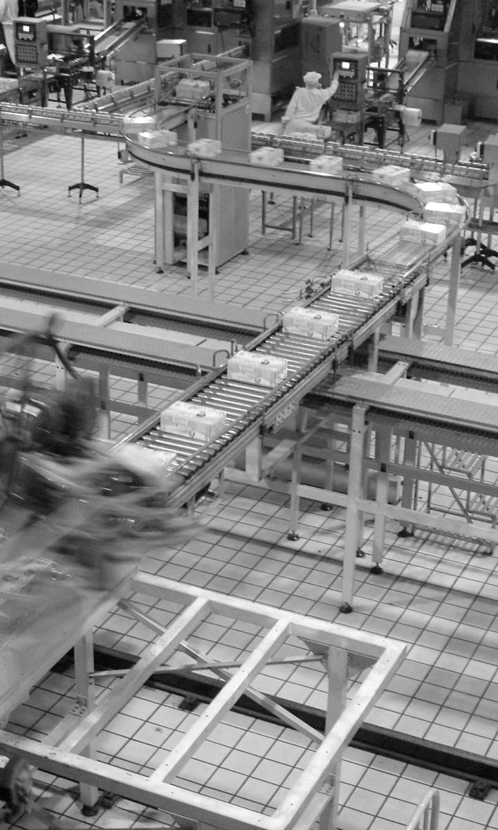 Na China existem fábricas que funcionam no escuro, sem humanos (as 'dark factories')
