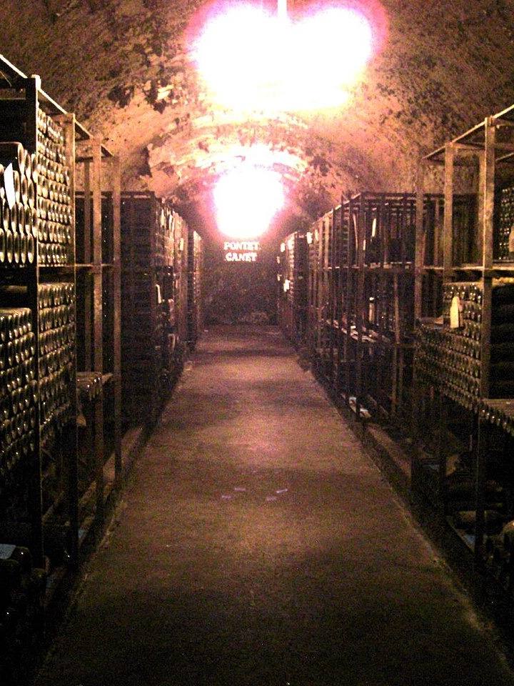 A riqueza chinesa contada pelos vinhos: por que o bilionário guarda Bordeaux