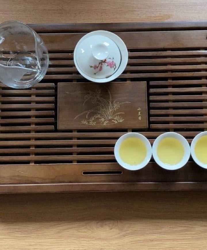 Por que os chineses não bebem água gelada (e o que isso ensina sobre negociar com a China)