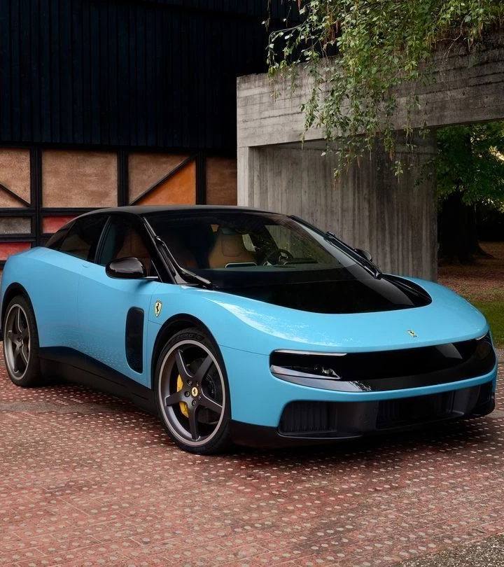 Ferrari Luce: detonada no mundo, ações em queda — e esgotada na China por R$ 3,3 milhões