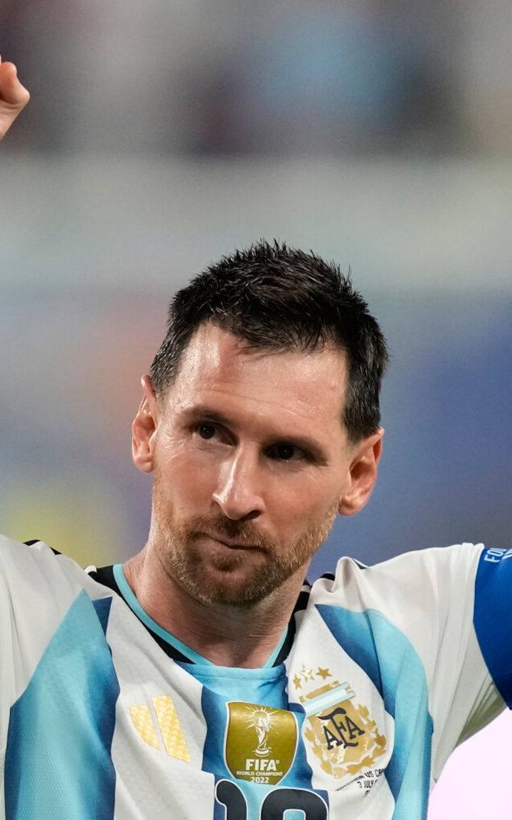 Cabo Verde quase derruba o Messi, e a estátua de 26 metros dele fez a China 'chorar de susto'
