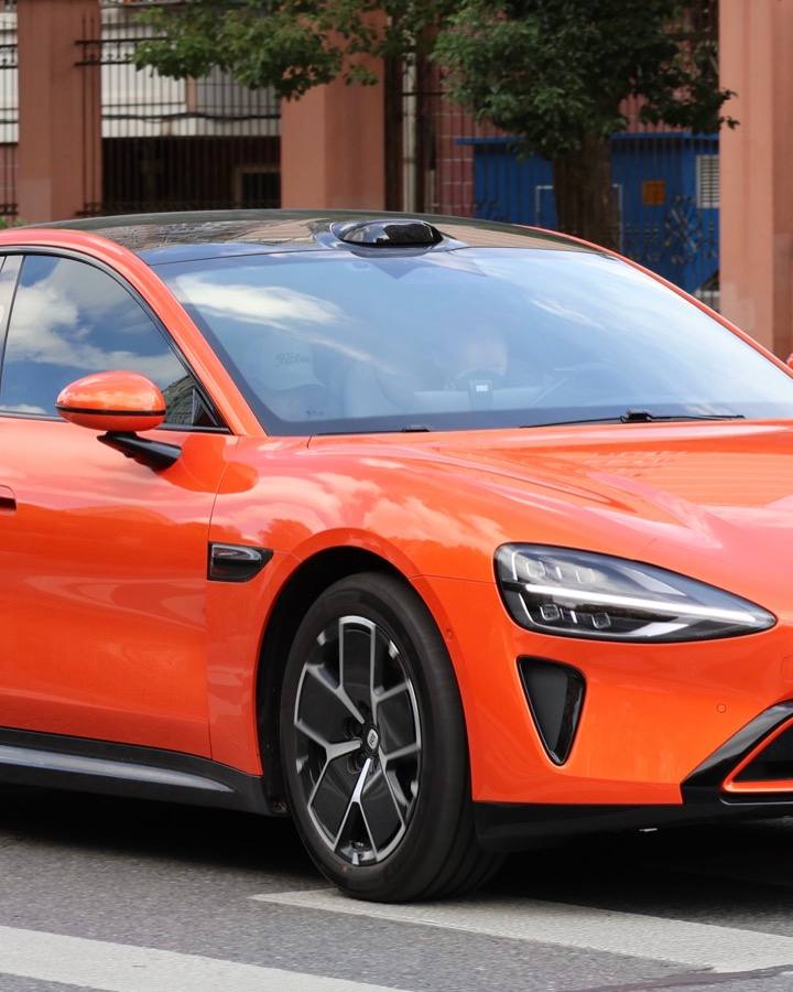 A Xiaomi (do celular) virou montadora — e o carro dela bateu a Porsche